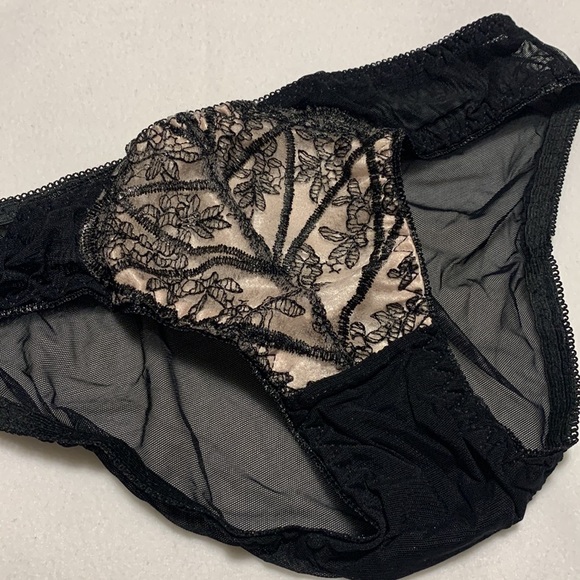 New Lace Push-Up Bra and Panties Set 34B - Picture 4 of 6